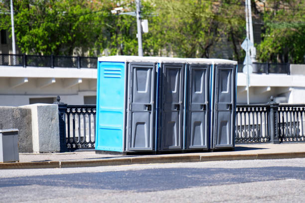 Best Porta potty delivery and setup  in Grayvle, IL