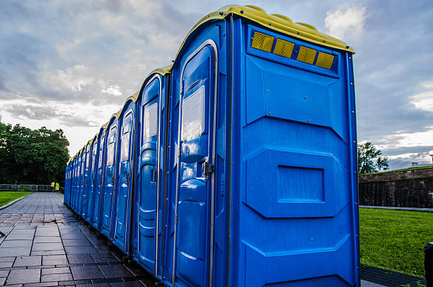 Best Portable restroom trailer rental  in Grayvle, IL